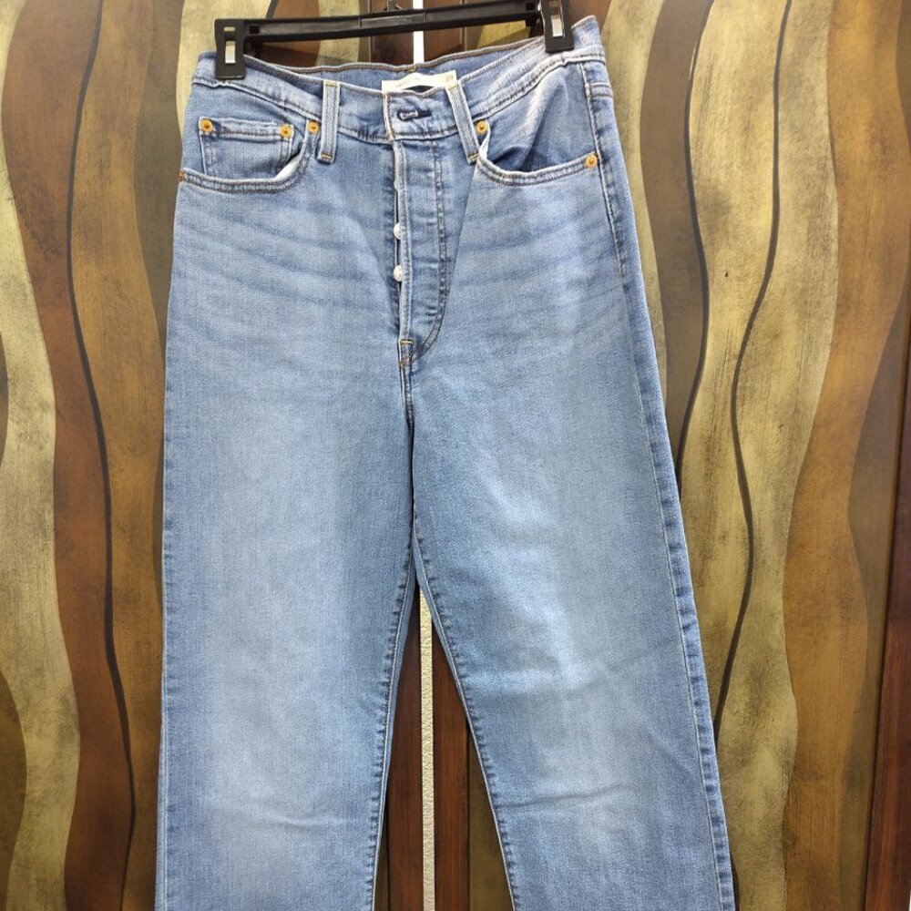 Levi's Ribcage Straight